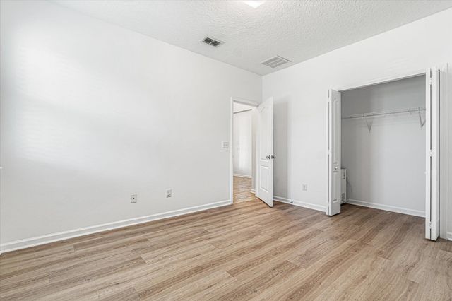 165 Plaza Del Rio Dr, St Augustine, FL 32084