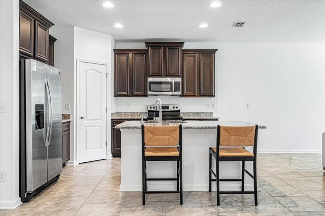 165 Plaza Del Rio Dr, St Augustine, FL 32084