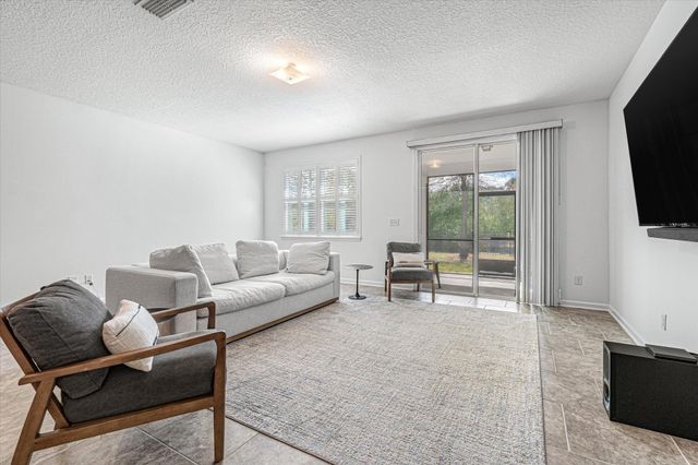 165 Plaza Del Rio Dr, St Augustine, FL 32084