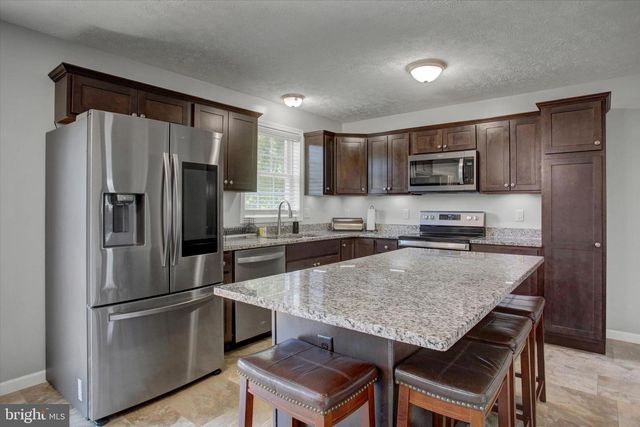 3040 LIVERPOOL COURT, Chambersburg, PA 17201