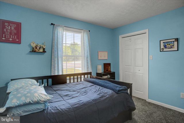 3040 LIVERPOOL COURT, Chambersburg, PA 17201