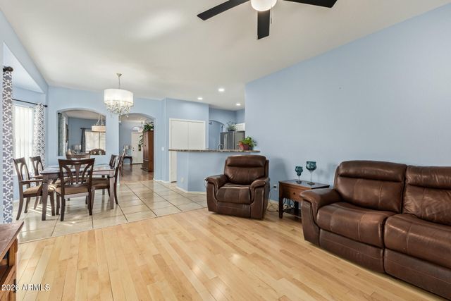 10144 E KNOWLES Avenue, Mesa, AZ 85209