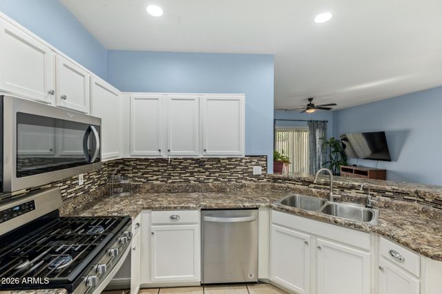 10144 E KNOWLES Avenue, Mesa, AZ 85209