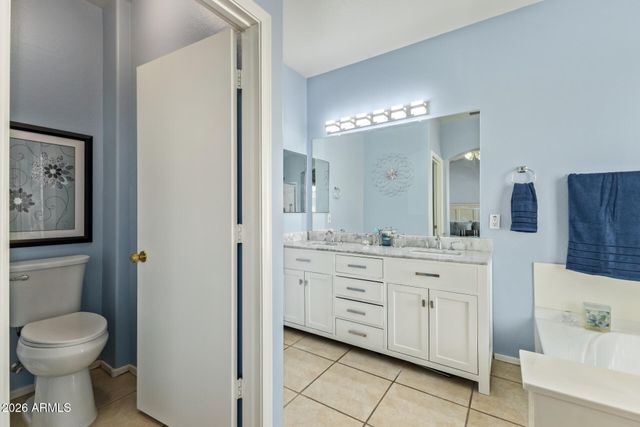 10144 E KNOWLES Avenue, Mesa, AZ 85209