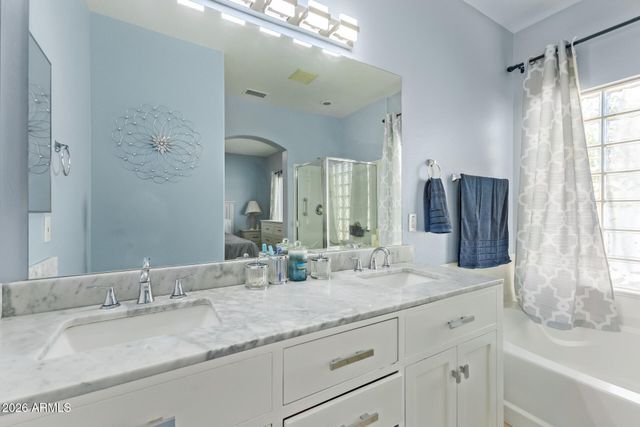 10144 E KNOWLES Avenue, Mesa, AZ 85209