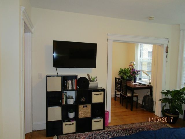 116 Riverway 5, Boston, MA 02215