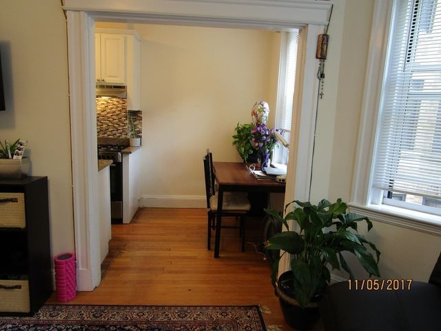 116 Riverway 5, Boston, MA 02215