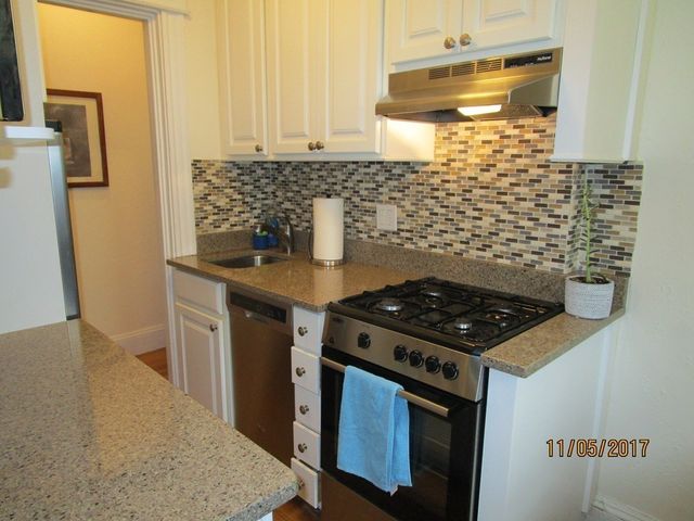 116 Riverway 5, Boston, MA 02215