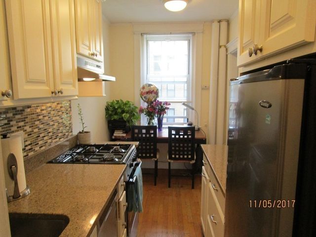 116 Riverway 5, Boston, MA 02215