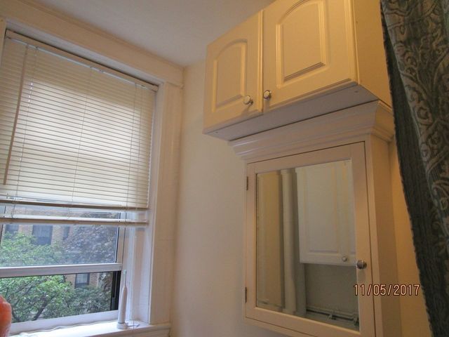 116 Riverway 5, Boston, MA 02215