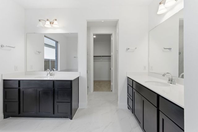 241 Bay Laurel Road, Mckinney, TX 75071