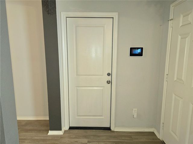 809 Meadow Brook Drive, Caldwell, TX 77836