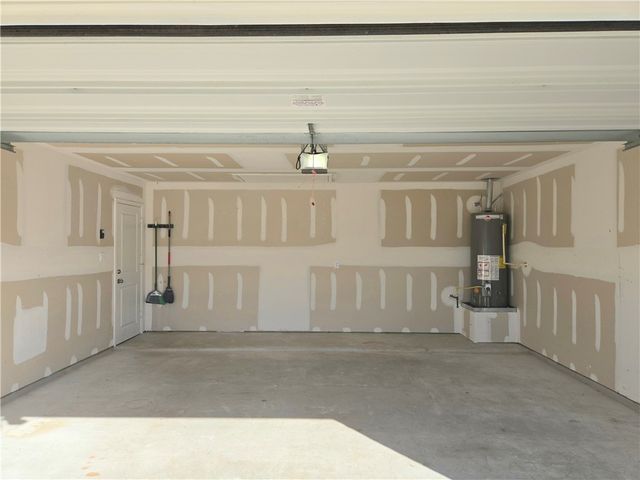 809 Meadow Brook Drive, Caldwell, TX 77836