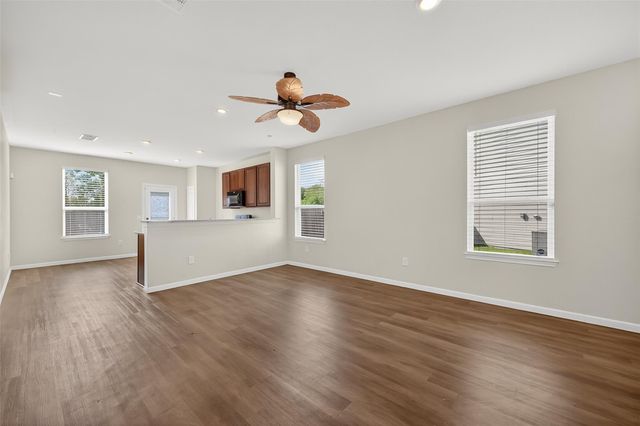 4727 Prairie Chase Drive, Houston, TX 77069