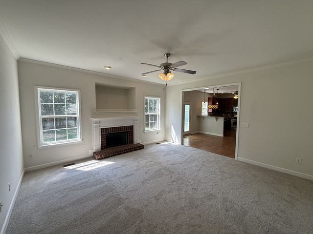 3017 Farmville Cir, Spring Hill, TN 37174