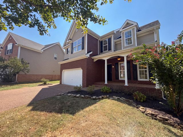 3017 Farmville Cir, Spring Hill, TN 37174