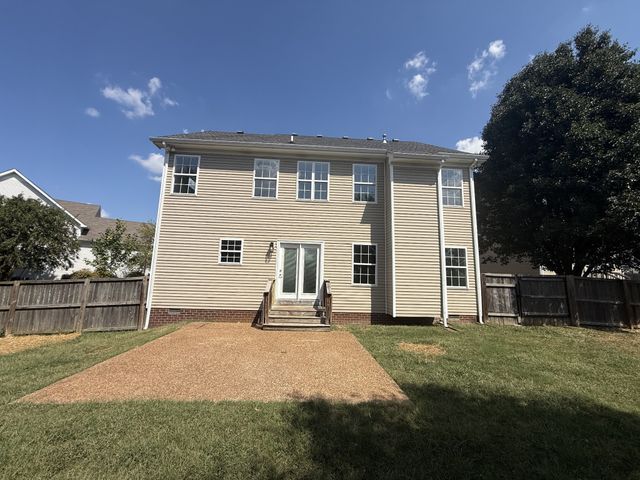 3017 Farmville Cir, Spring Hill, TN 37174