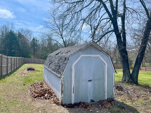 1385 Fifth Street, Cabool, MO 65689