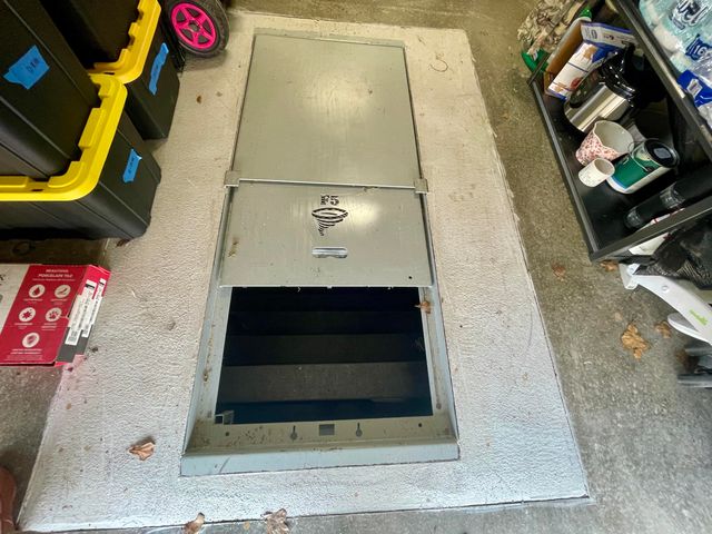 1385 Fifth Street, Cabool, MO 65689