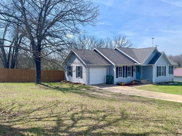 1385 Fifth Street, Cabool, MO 65689