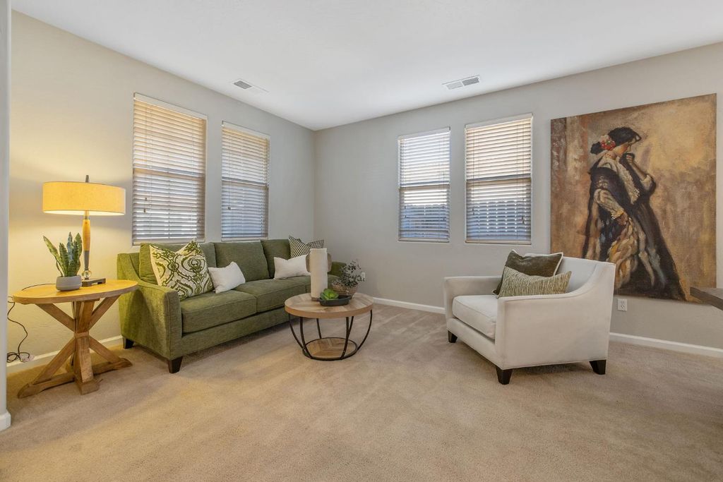 Image 10 of property listing at 6317 Delaware, Visalia, CA 93291