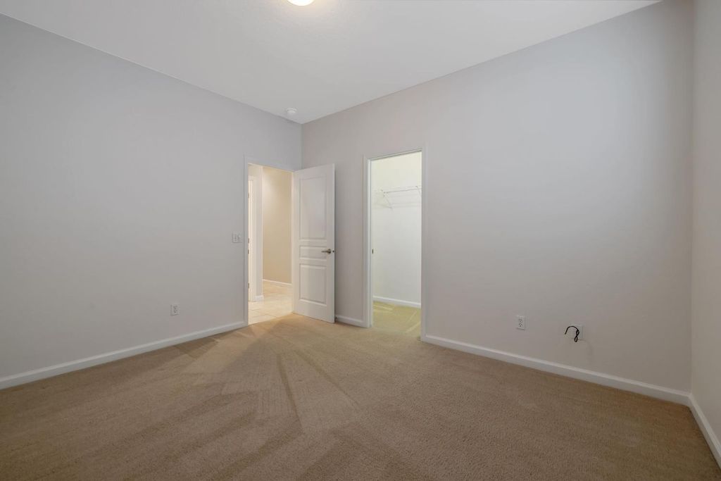 Image 40 of property listing at 6317 Delaware, Visalia, CA 93291