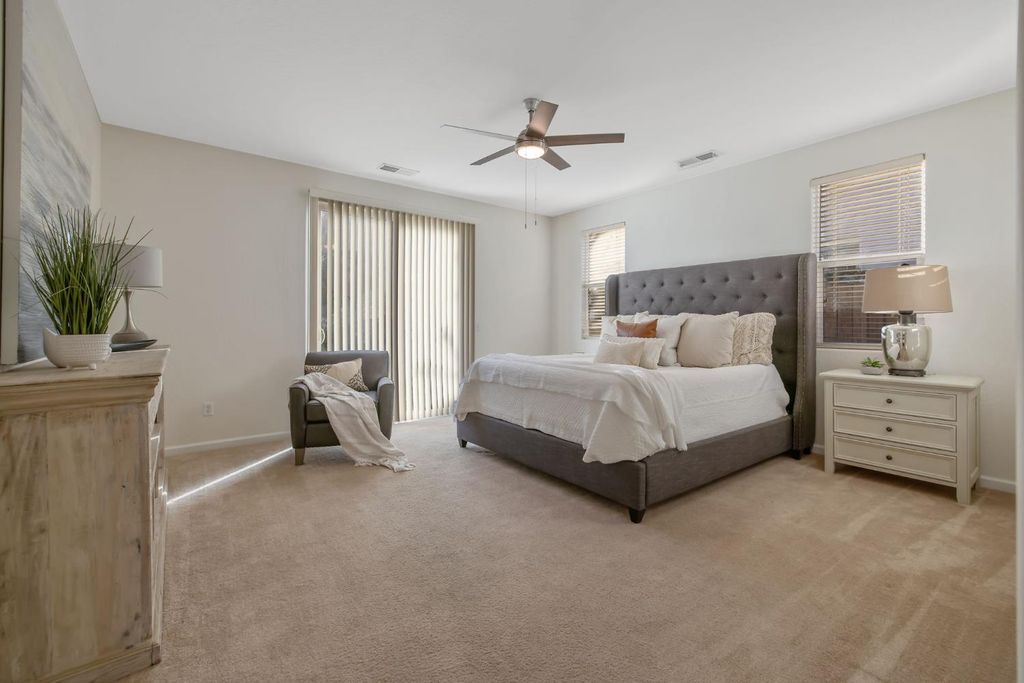 Image 43 of property listing at 6317 Delaware, Visalia, CA 93291