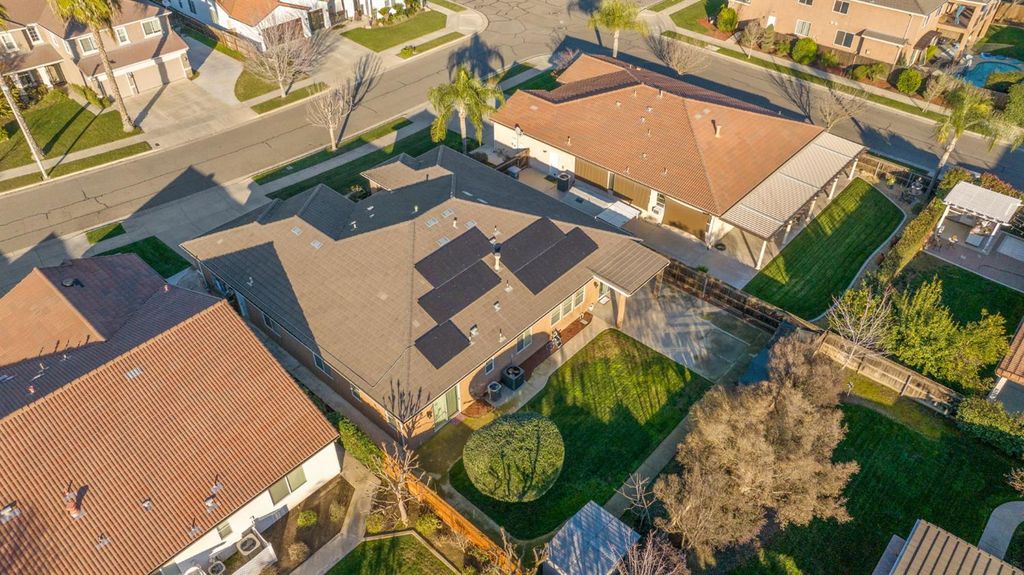 Image 64 of property listing at 6317 Delaware, Visalia, CA 93291