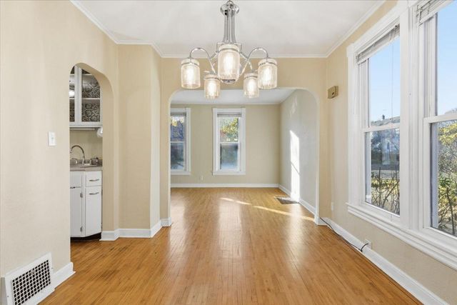 416 Stryker Avenue, Saint Paul, MN 55107