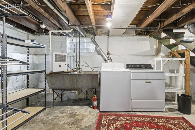 416 Stryker Avenue, Saint Paul, MN 55107