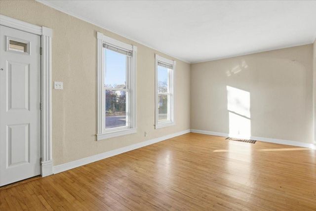 416 Stryker Avenue, Saint Paul, MN 55107