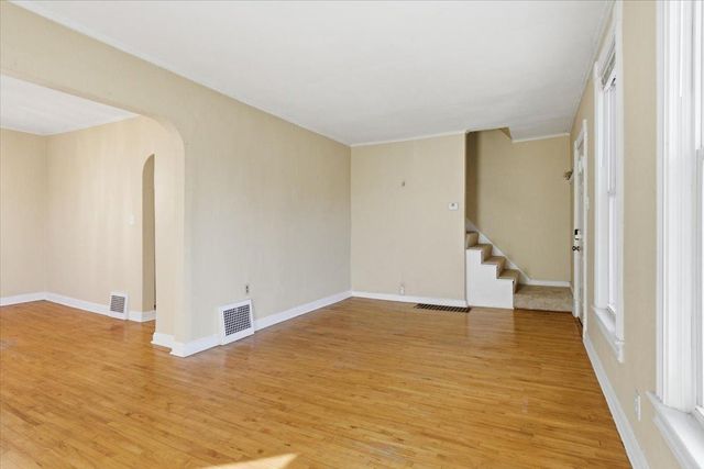 416 Stryker Avenue, Saint Paul, MN 55107