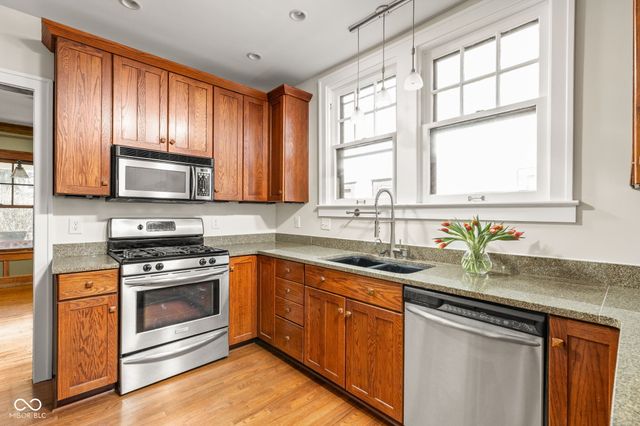 410 E 37th Street, Indianapolis, IN 46205