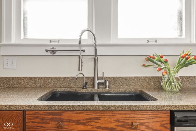 410 E 37th Street, Indianapolis, IN 46205