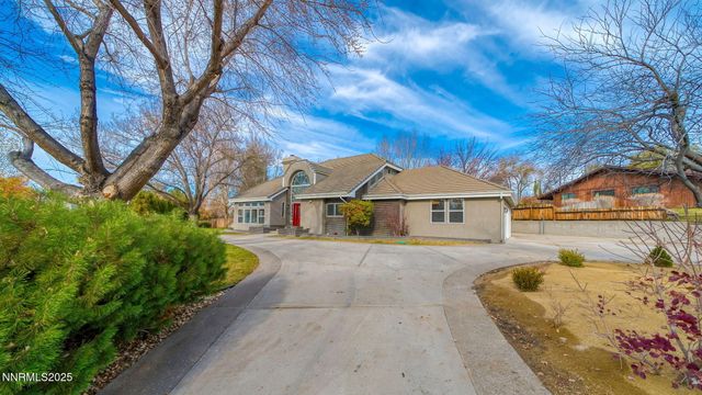 5700 E Hidden Valley Drive, Reno, NV 89502
