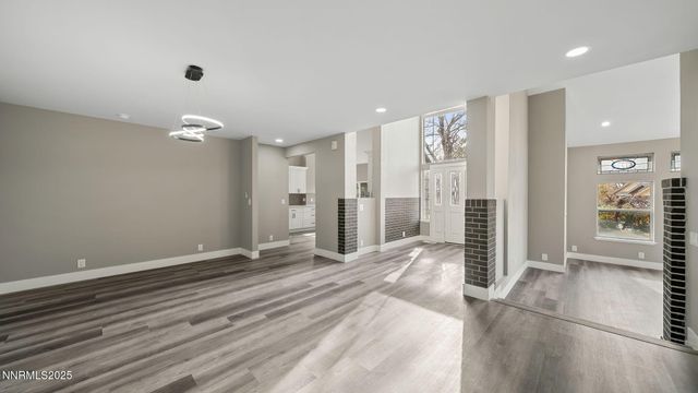 5700 E Hidden Valley Drive, Reno, NV 89502