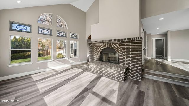 5700 E Hidden Valley Drive, Reno, NV 89502