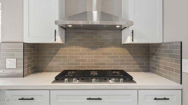 5700 E Hidden Valley Drive, Reno, NV 89502