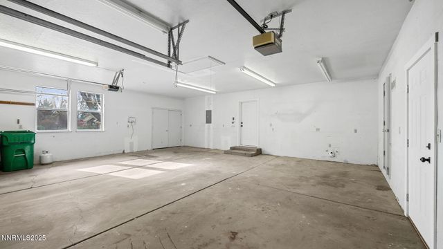 5700 E Hidden Valley Drive, Reno, NV 89502