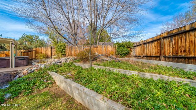 5700 E Hidden Valley Drive, Reno, NV 89502