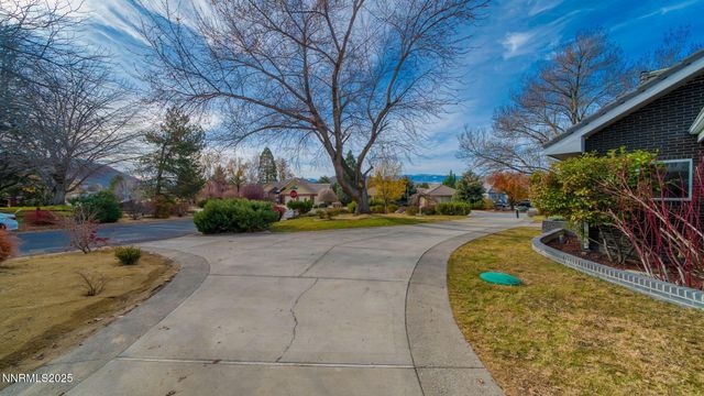 5700 E Hidden Valley Drive, Reno, NV 89502