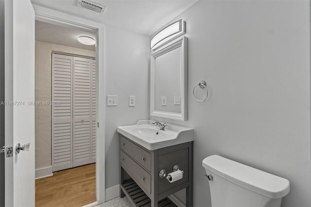 1205 Mariposa Ave 433, Coral Gables, FL 33146