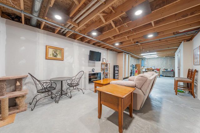 1123 BARBARY LANE, Winneconne, WI 54986