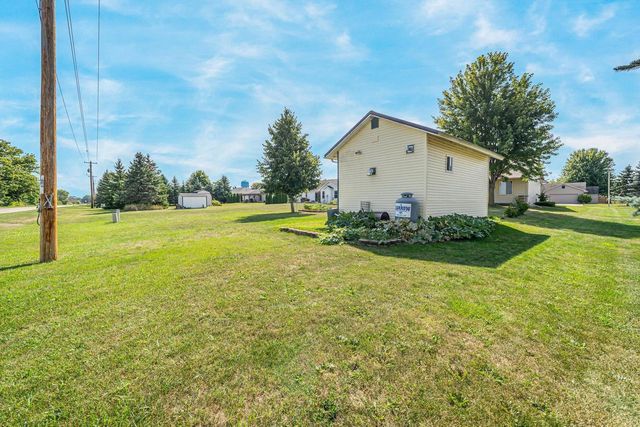 1123 BARBARY LANE, Winneconne, WI 54986
