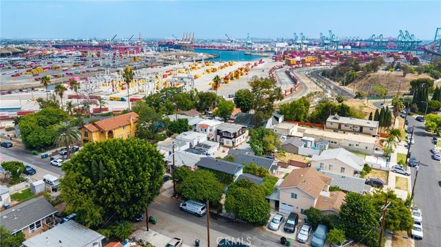 920 N Grand, San Pedro, CA 90731