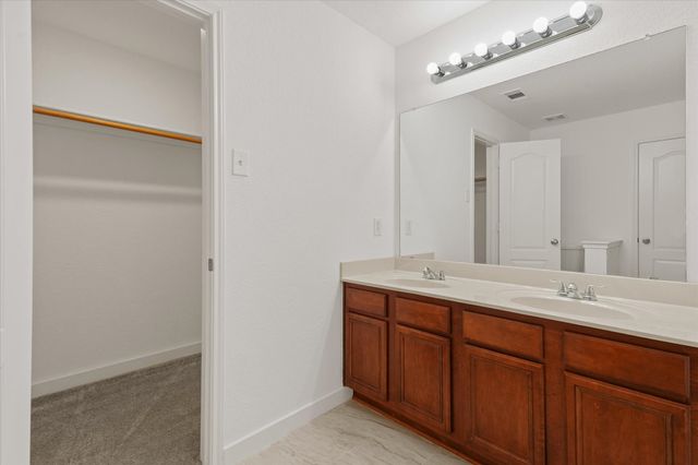 5311 Freestone Drive, Grand Prairie, TX 75052