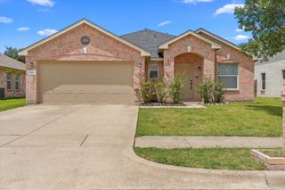 5311 Freestone Drive, Grand Prairie, TX 75052