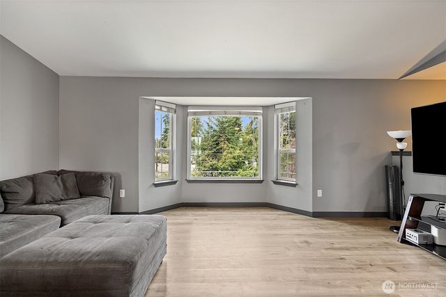 120 165th Street S, Spanaway, WA 98387