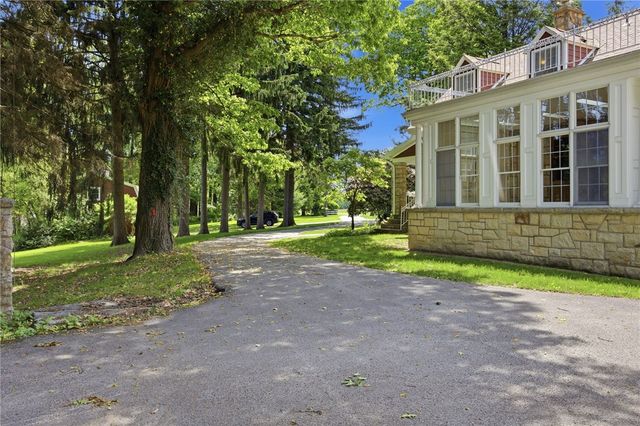 2541 Springfield Pike, Bullskin Twp, PA 15425