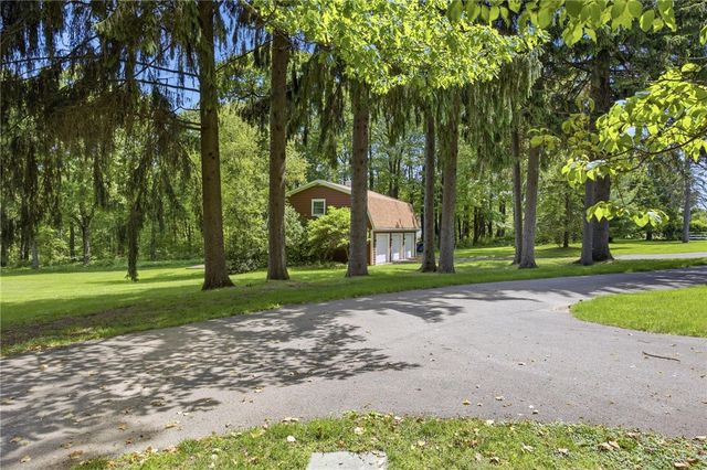 2541 Springfield Pike, Bullskin Twp, PA 15425